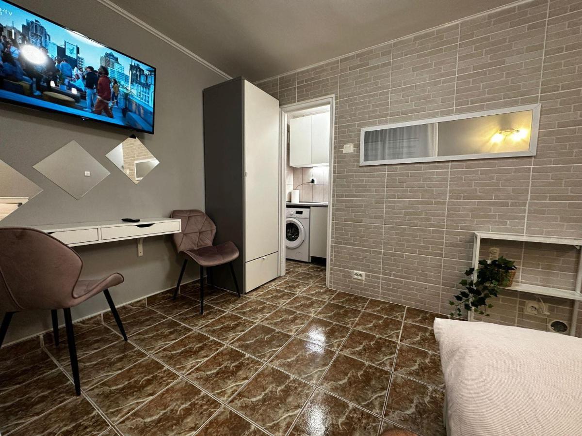 One Room Apartment Decebal 布加勒斯特 外观 照片